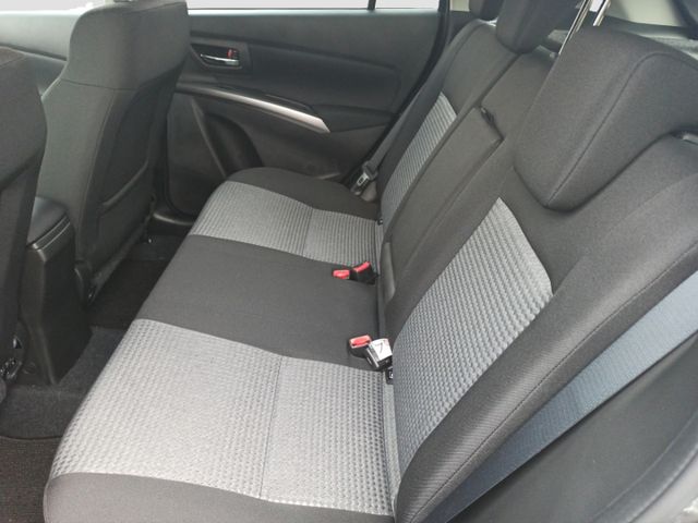 Suzuki (SX4) S-Cross